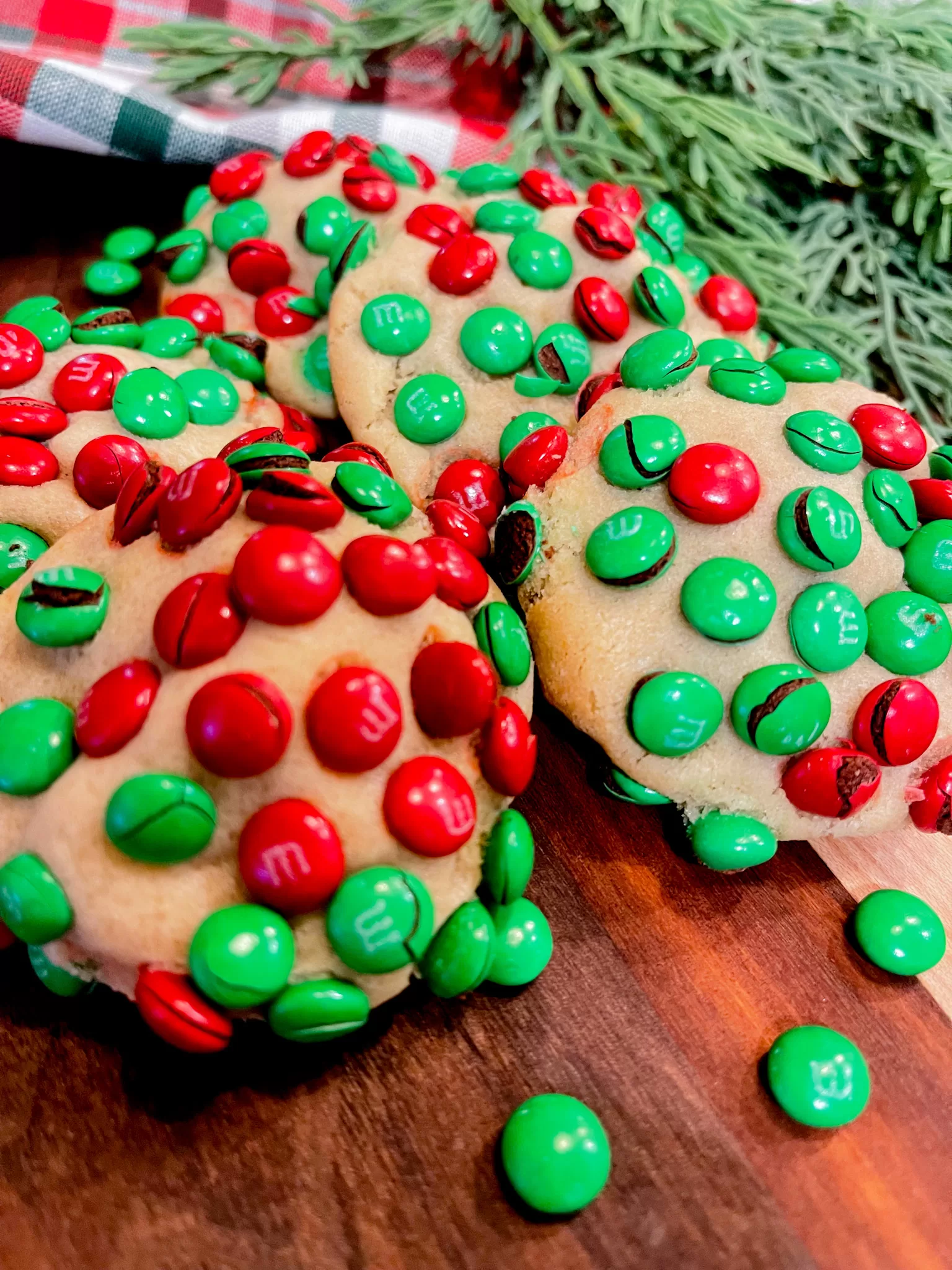 Christmas M&M Rolled Cookies