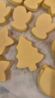 Reporting Live from the North Pole Commission on Cookie Quality π«‘
#christmascookies #easychristmasrecipes #homemadechristmascookies