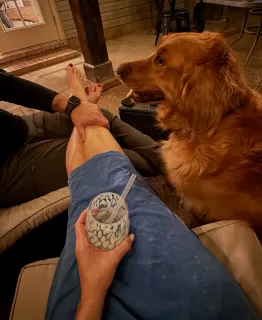 Dinner on the grill. Happy hour on the patio. The dog & the kids. Conversations about life, faith, and everything in between. Mumford & Sons on the speaker. All after a long week of honest work.

This is peak marriage in your late 30s and no one can convince me otherwise. ❤️