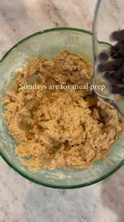 My favorite kind of meal prep π
https://maegankaybakes.com/cookies-and-cream-cookies-with-crushed-oreos/