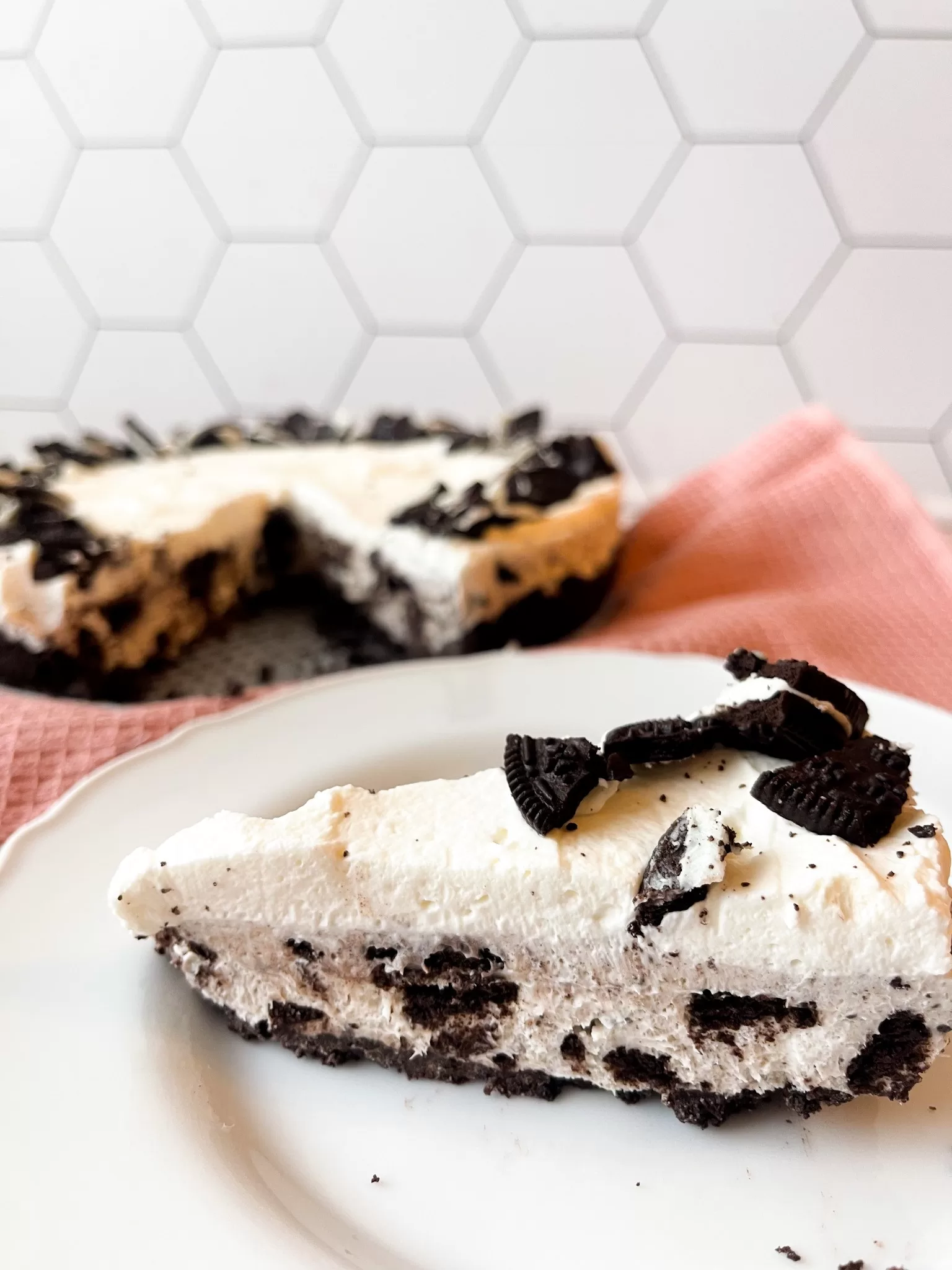 No-Bake Oreo Cheesecake – Perfect Summer Dessert!