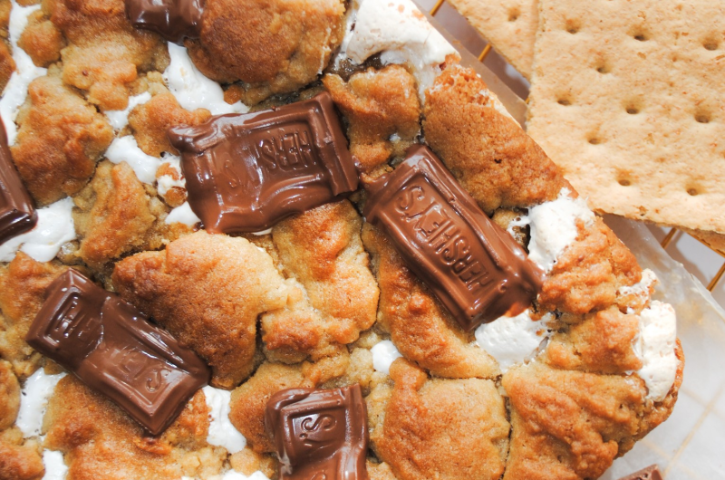 S'mores Cookie Bars - With Marshmallow Fluff