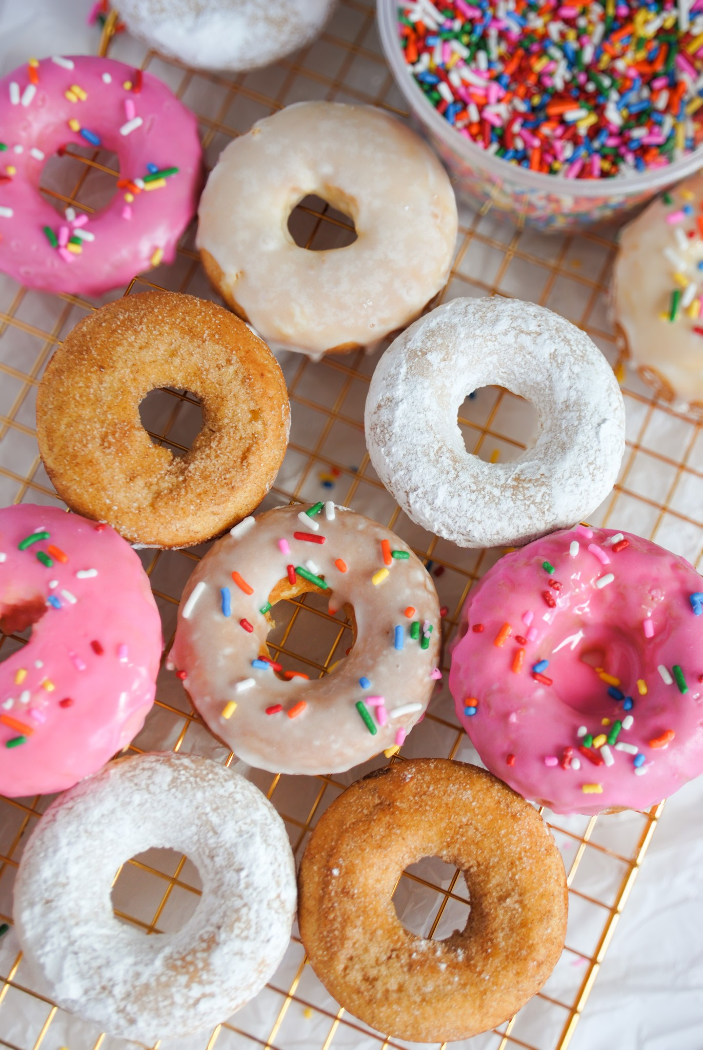Easy Cake Mix Donuts